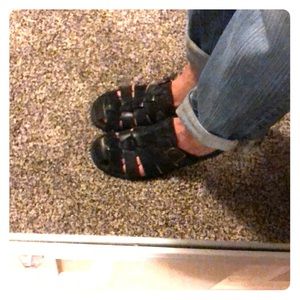 Black flat strappy slip on sandals